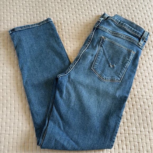 Hudson Jeans Barbara High Waist, straight leg ankle jeans in Omega wash - Picture 11 of 16